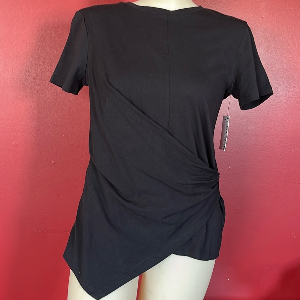 New Nine West black top